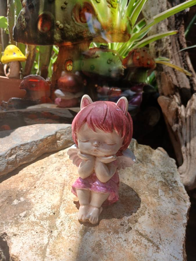 Hand-Cast & Painted Cat-Eared Fairy Statue  Whimsical Fantasy Decor