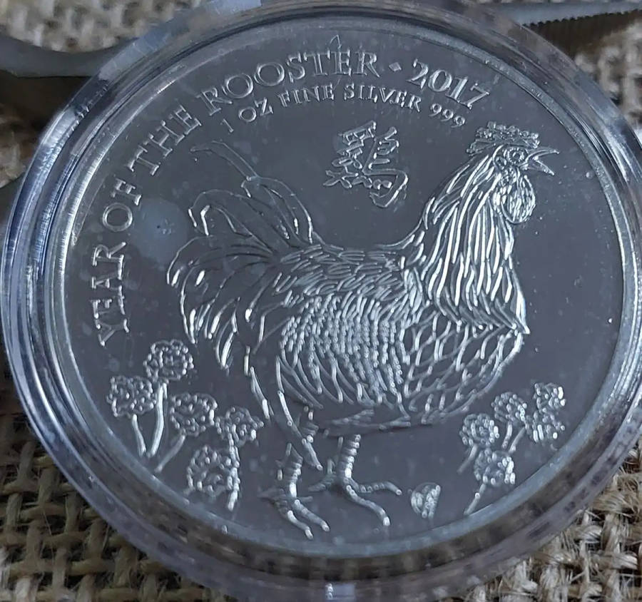 2017 1oz SilverYear of the Rooster coins (IN CAPSULES)