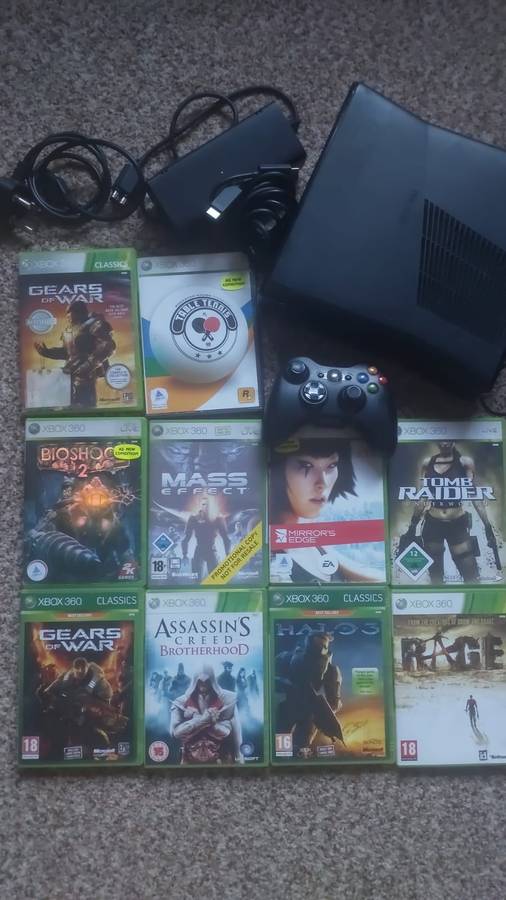 XBOX 360 + 1 CONTROLLER + 10 GAMES - GOOD CONDITION