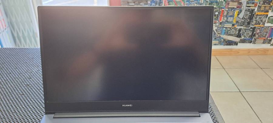 Hauwei i5 Laptop ( Defective )