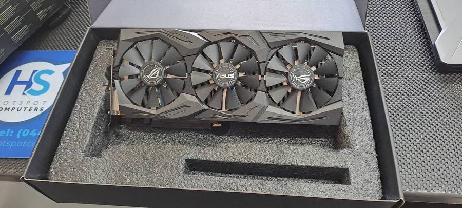 ROG Strix AMD RX 580 8GB ( READ DESCRIPTION )