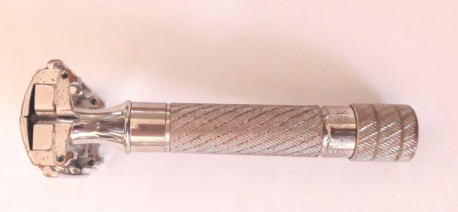 Vintage Gillette British Aristocrat 2nd Generation Safety Razor