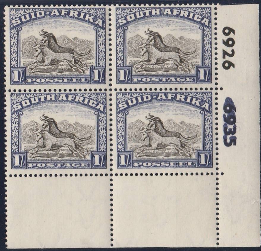 UNION OF SOUTH AFRICA    UMM   1938      CONTROL BLOCK   SMUDGE IN MARGIN  CV R2400