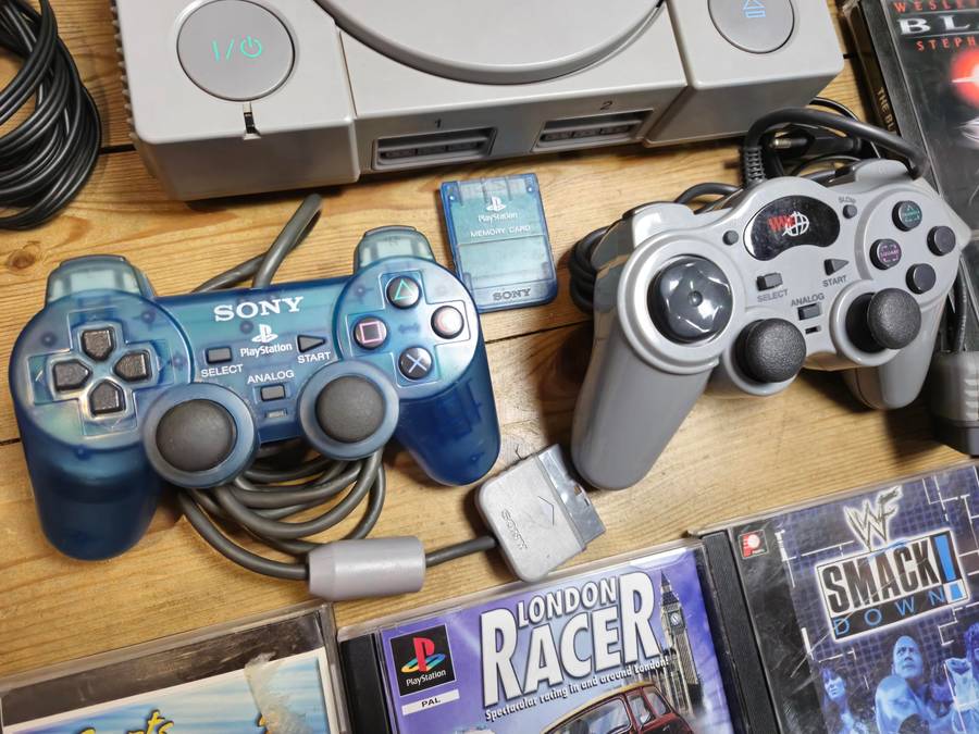 PlayStation 1 Console Bundle - 21 Games (Original & Bootlegs) + Memory Card & Controllers!