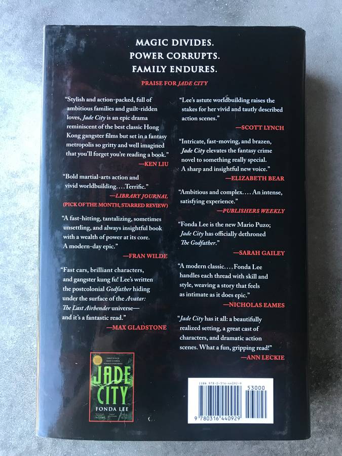 Jade War (Green Bone Saga #2) by Fonda Lee [Hardcover: Like New]