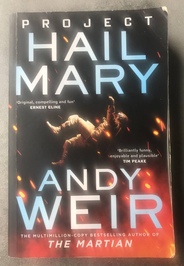 Project Hail Mary by Andy Weir [Large Paperback: Average]