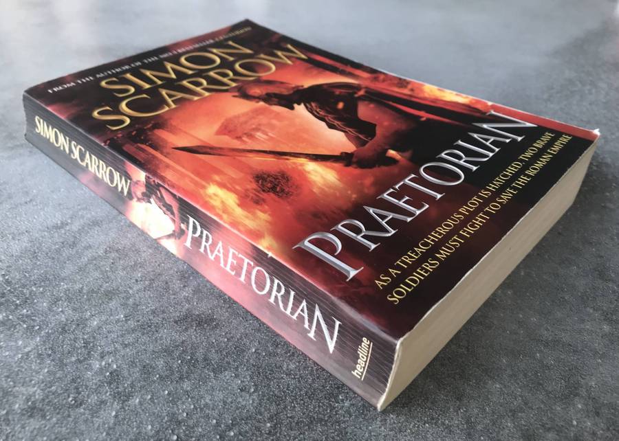 Praetorian (Eagles of the Empire #11) by Simon Scarrow [Large Paperback: Good]