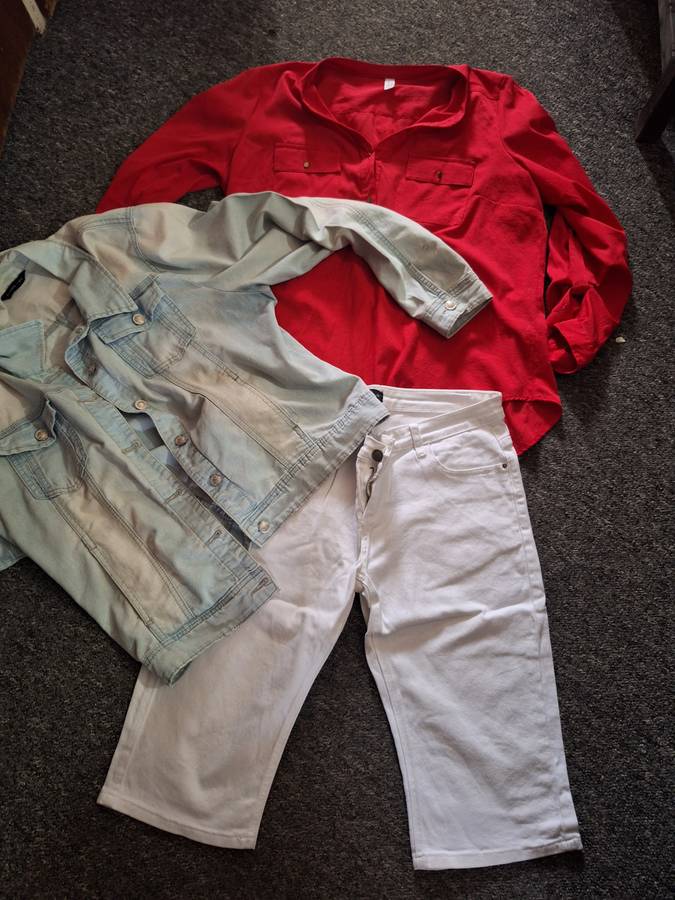 3 piece Ladies outfit Size 12