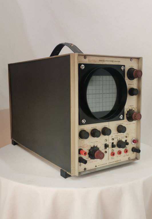 Vintage Advance Electronics Oscilloscope OS15A