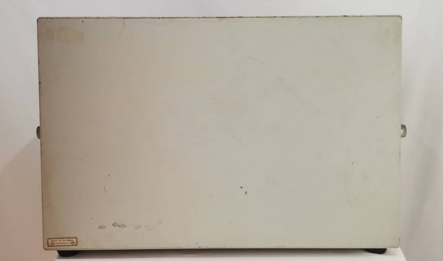 Vintage Radiometer Copenhagen FM-AM Signal Generator 960-A2-8 (973-050)