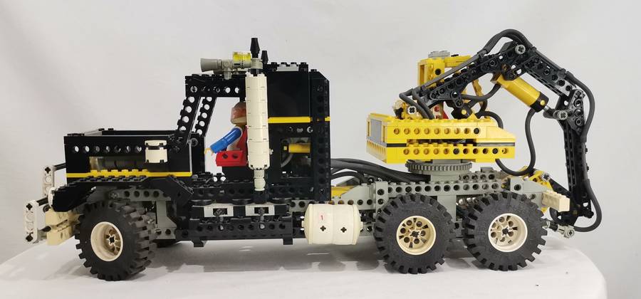 Vintage LEGO Technik 8868 Air Tech Claw Rig - Rare/Retired