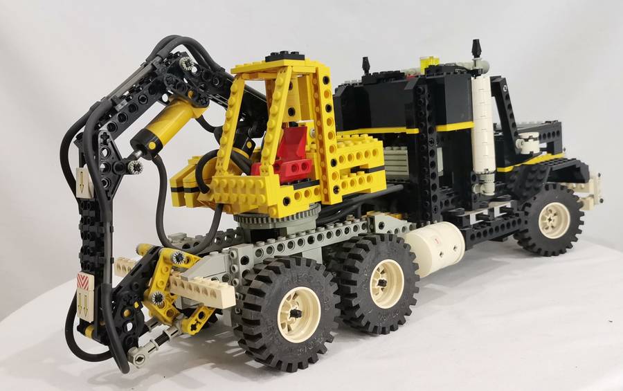 Vintage LEGO Technik 8868 Air Tech Claw Rig - Rare/Retired