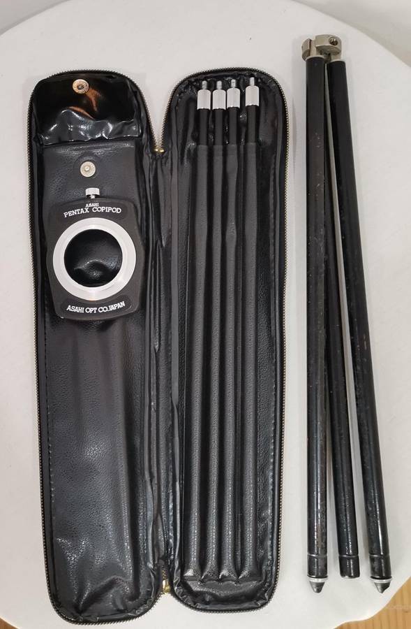 Minolta XG-M 35mm SLR Film Camera with Accessories