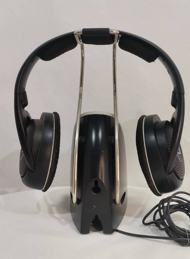 Sennheiser HDR 120-II Wireless Headphones with Charging/Transmitter Base