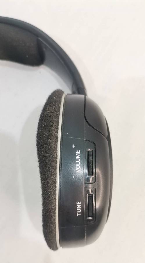 Sennheiser HDR 120-II Wireless Headphones with Charging/Transmitter Base