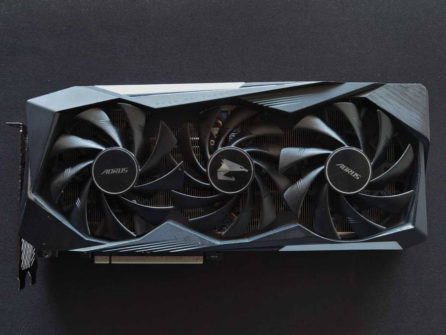 NVIDIA RTX 3070 8GB - GIGABYTE AORUS