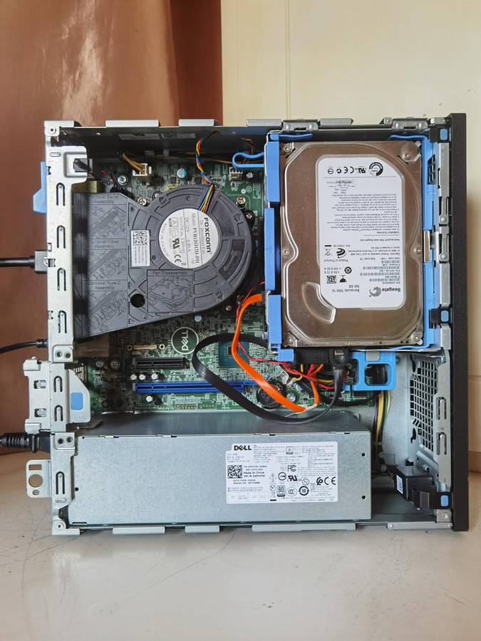 DELL OPTIPLEX 7060 Intel i7 8700 SFF Desktop PC