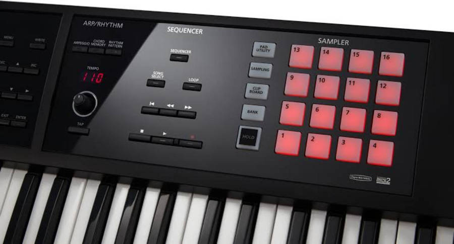Roland fa 07