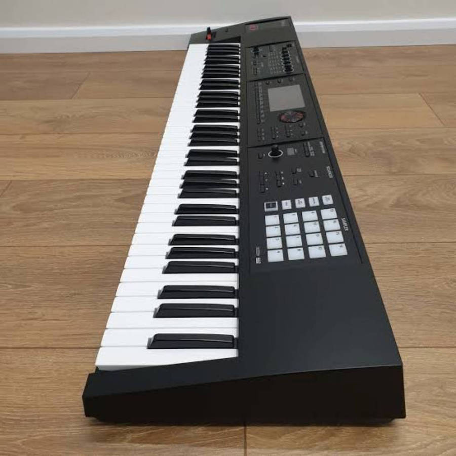 Roland fa 07