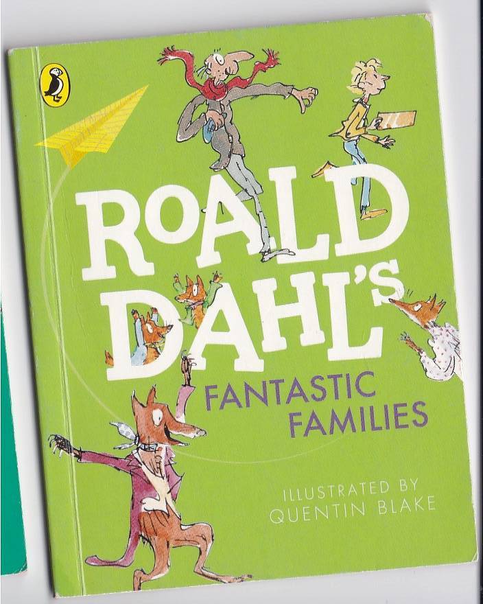 TWO SMALL SOFT COVER BOOKS BY ROALD DAHL : SECRET PLANS & FANTASTIC FAMILIES (2015)
