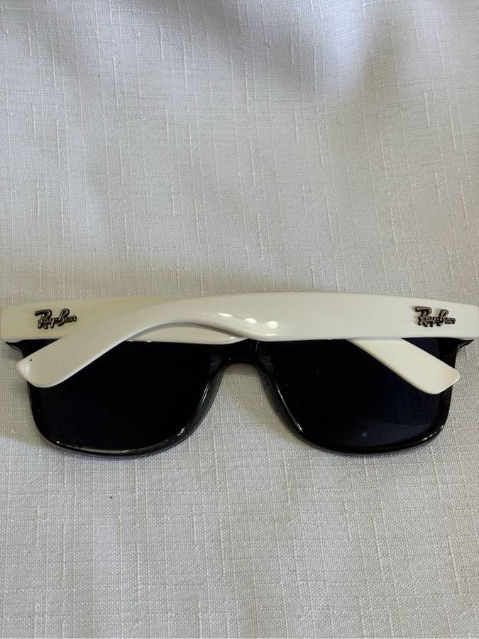 Ray-Ban Black and White Plastic Frame Cat Eye
