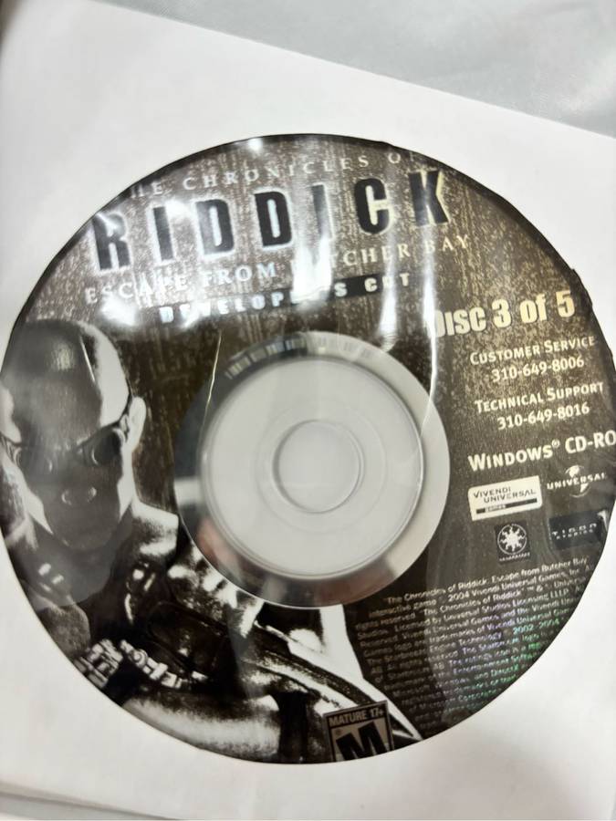 OC CD ROM The Chronicles of Riddick Escape from Butcher Bay 5 Discs  Developers Cut
