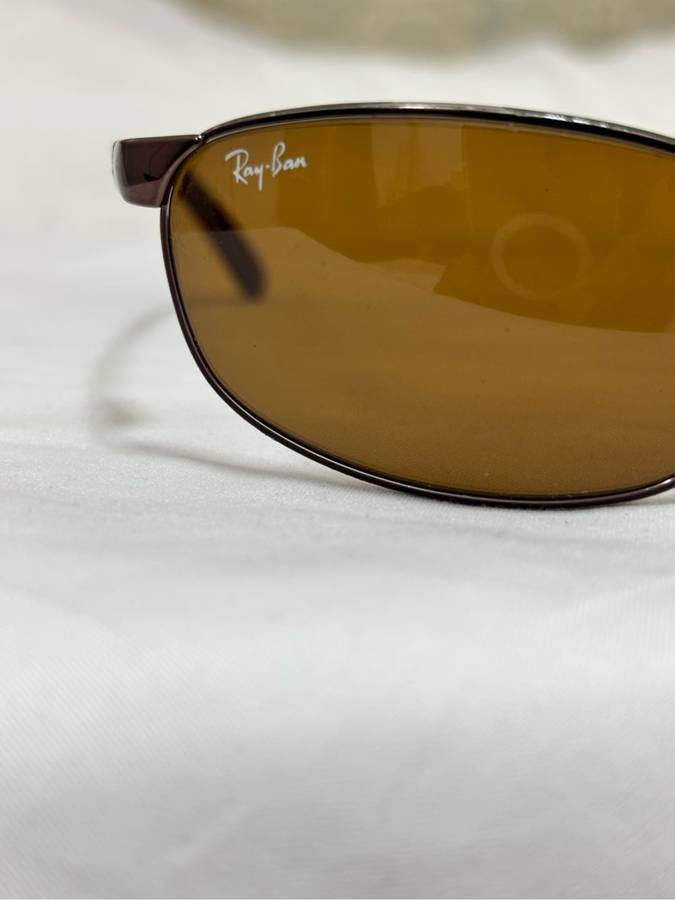 Ray-Ban RB 3175 Brown Sunglasses made in Italy paint mark on frame