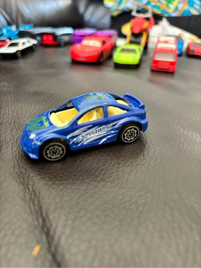 Miniature Die-cast Toy Cars Collection x 6