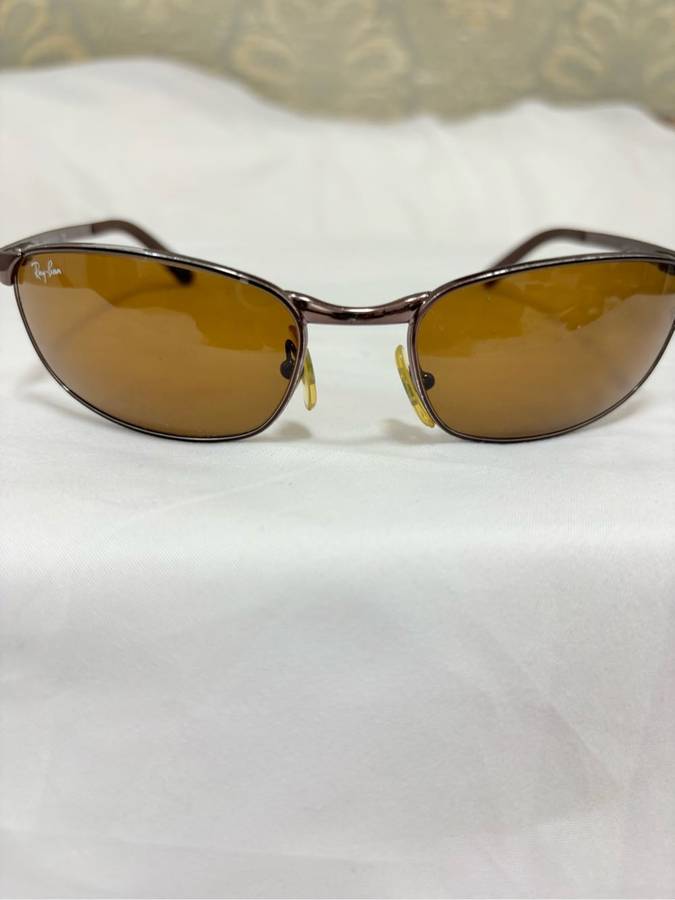 Ray-Ban RB 3175 Brown Sunglasses made in Italy paint mark on frame