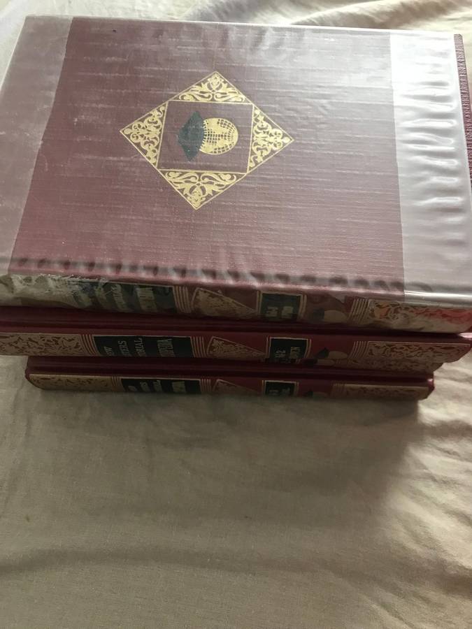 NEW MASTER'S PICTORIAL ENCYCLOPEDIA SET 4 books Volume  1 & 2 & 3 & 4 1964