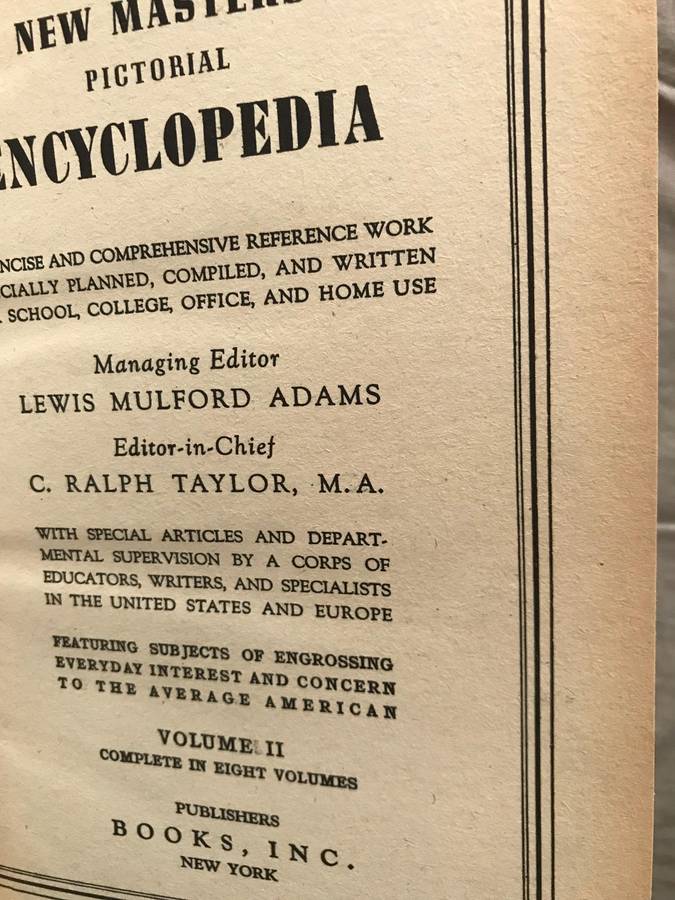 NEW MASTER'S PICTORIAL ENCYCLOPEDIA SET 4 books Volume  1 & 2 & 3 & 4 1964