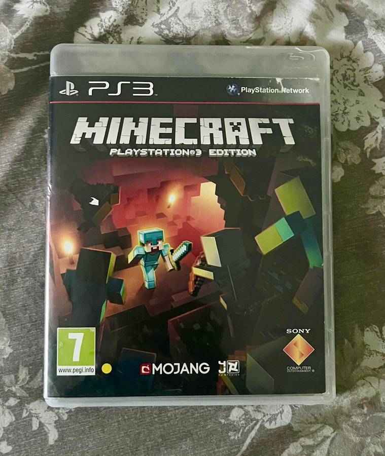 Minecraft Playstation 3 Edition in Good condition