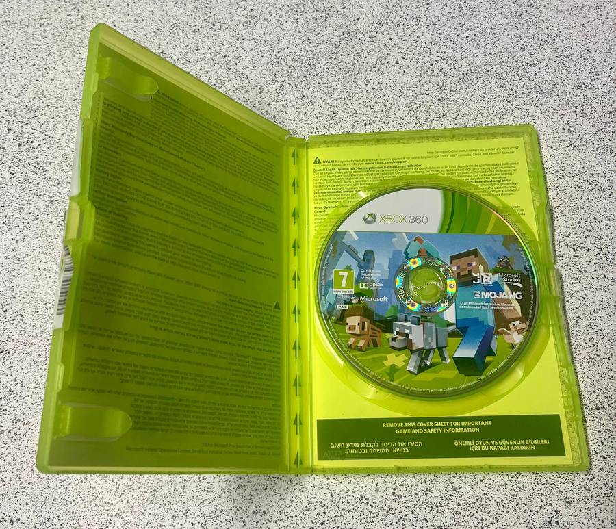 Minecraft in Good Condition (Xbox 360)