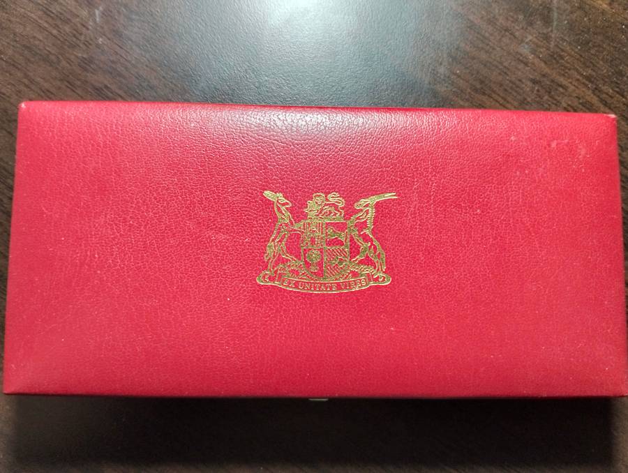 1983 RSA Proof Set in Original Red SA Mint Box No Gold