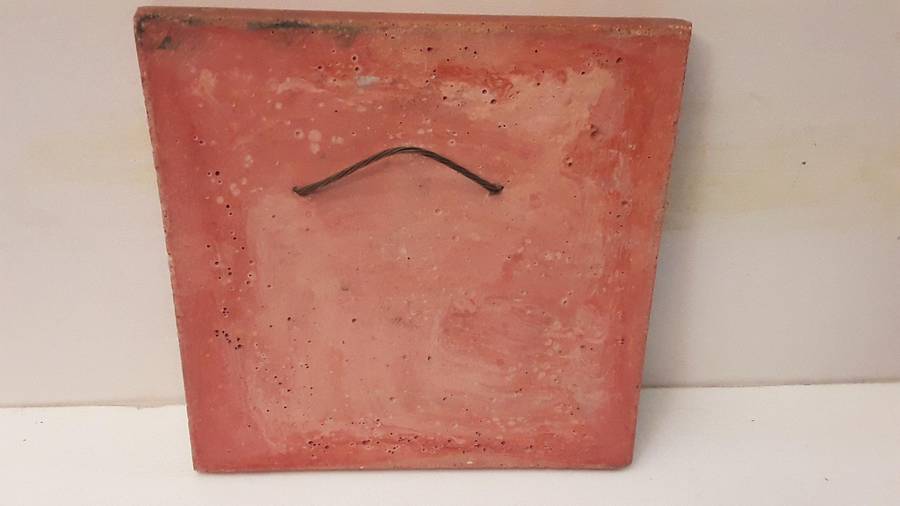 Len en Ansie du Plooy Chicken Terracotta Pottery Wall Plaque 16 cm