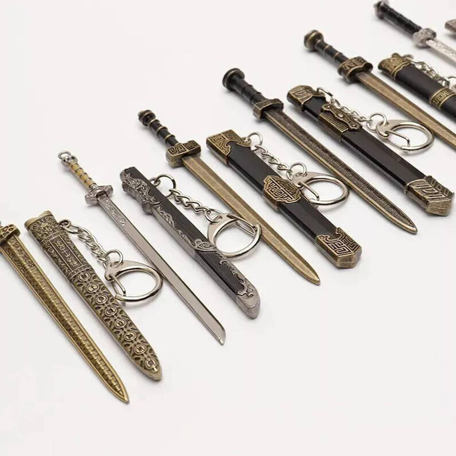 Ancient Chinese Mini Sword Keychain Sword Metal Weapon Toy Key Chain