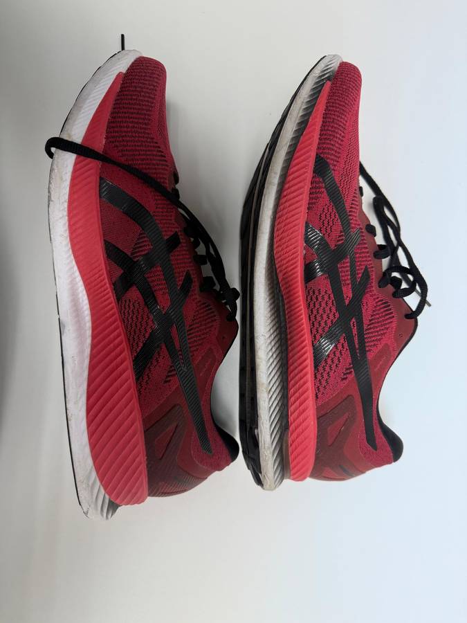 ASICS GlideRide Mens running shoes UK 13 in Red