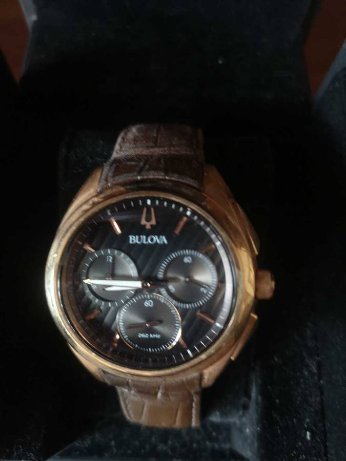 Bulova curv 242 khz