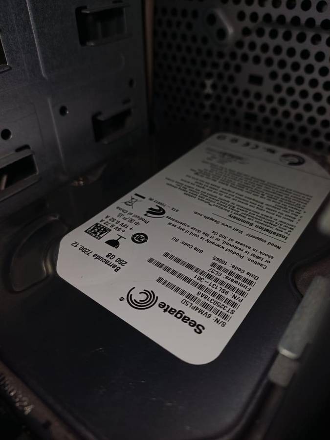 Proline 2.93Ghz Core2Duo 4Gb Ram. **Crazy Wednesday** R1**