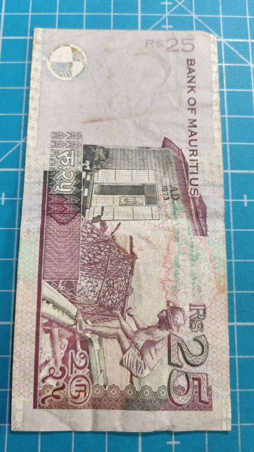 Mauritius 25 rupees note