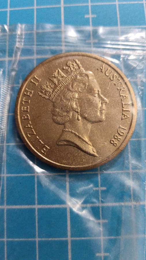 Australian 5 Dollar coin