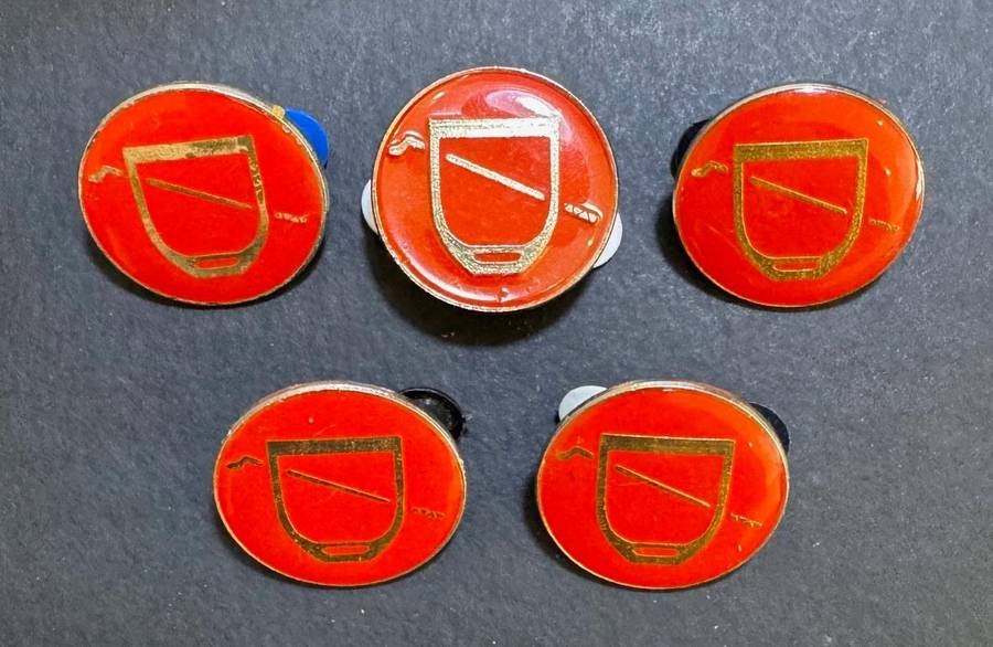 SADF - EQUESTRIAN CENTRE PROFICIENCY BADGE - Full Size ( Bid Per Badge )