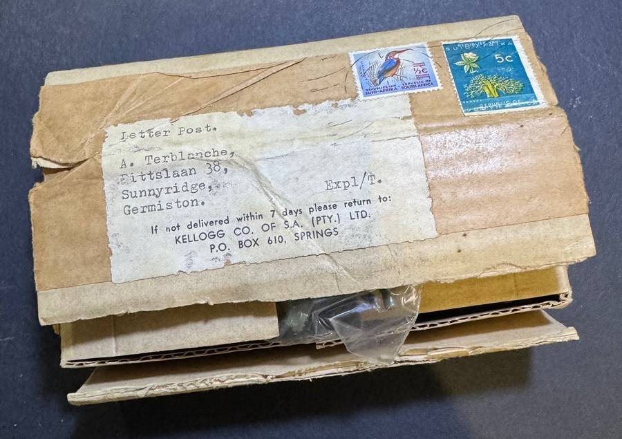 Vintage Plastic 1960's Plastic Tank Toy - Won in a Kellogs Breakfast Competition - Mint