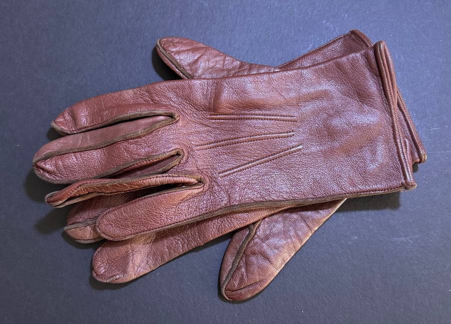 SADF - Ceremonial Gloves - Good Condition