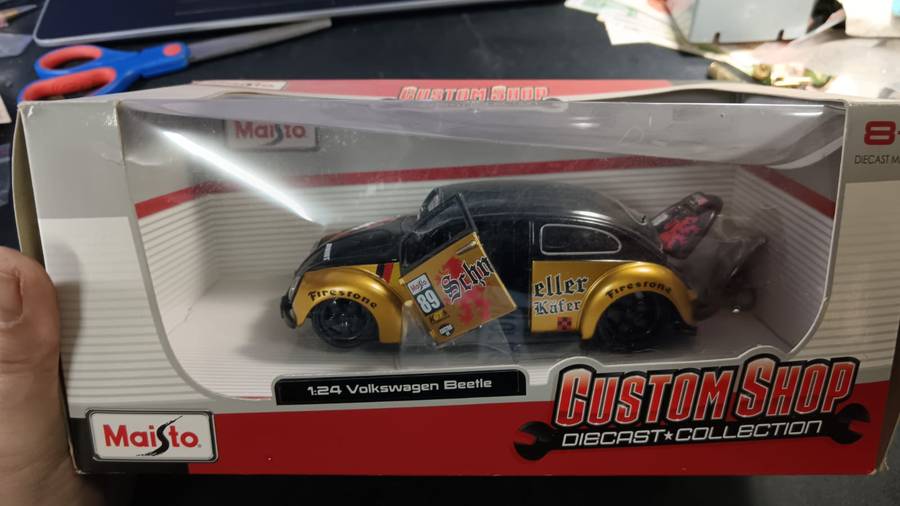 Maisto 1:24VW Beetle in Box
