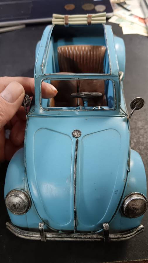 VW Beetle Model - No Box