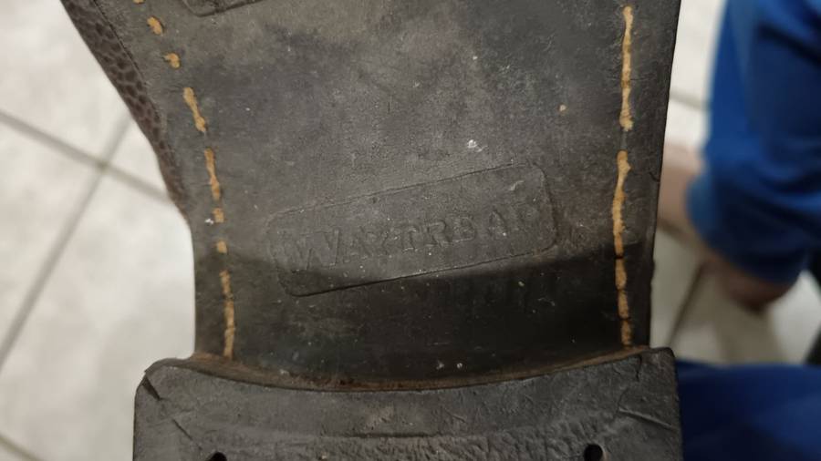 SADF - Army Boots ( Well Used ) Size 8/9