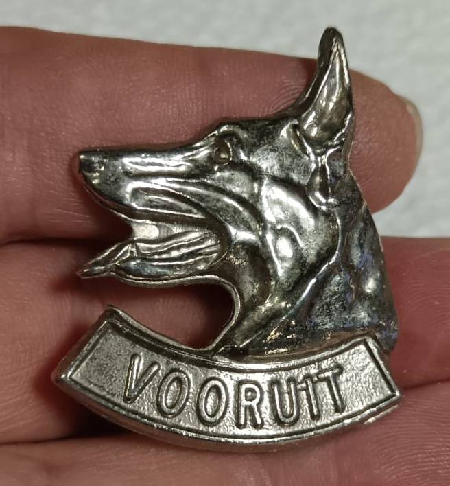 SADF - Dog Centre Cap Badge