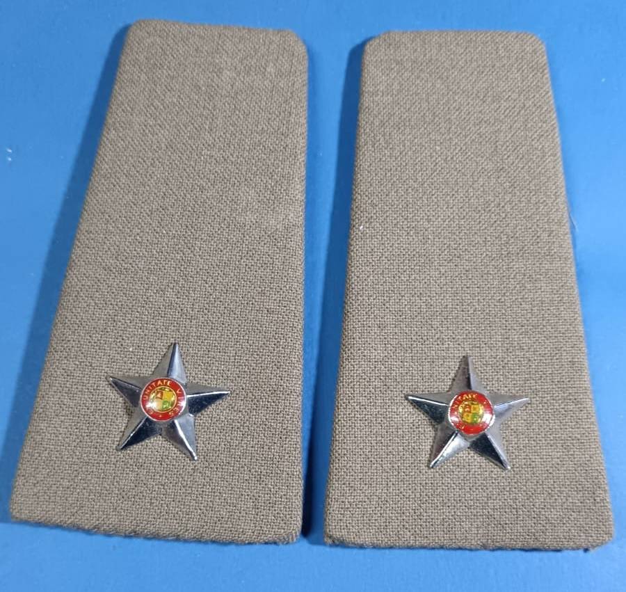 SADF - Army 2ND Lieutenant Slip on Ranks