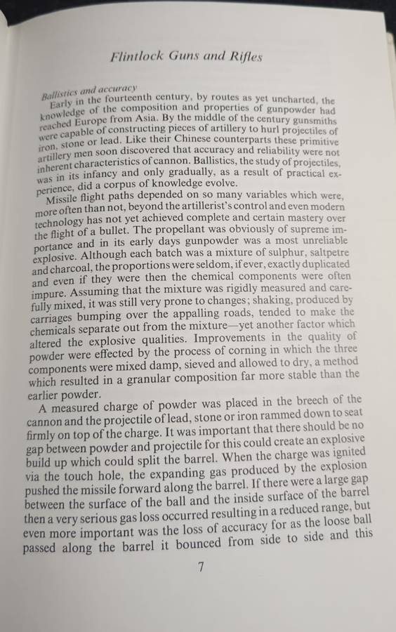 Flintlock Guns & Rifles: An illustrated Reference Guide to Flintlock Guns and Rifles from the 17th